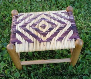 diamond-wide-binding-cane-stool