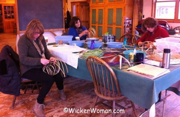 weaving rib style antler baskets