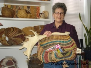 Peters Raffle Antler Basket 