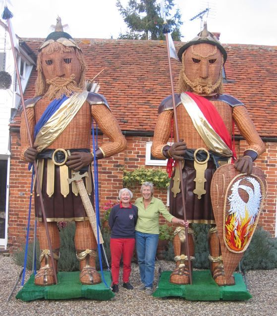 Willow giants Gog and Magog, Olivia Elton Barratt and Kay Johnson