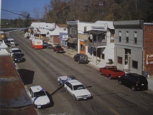 small-town-mn-zumbro-falls-main-street